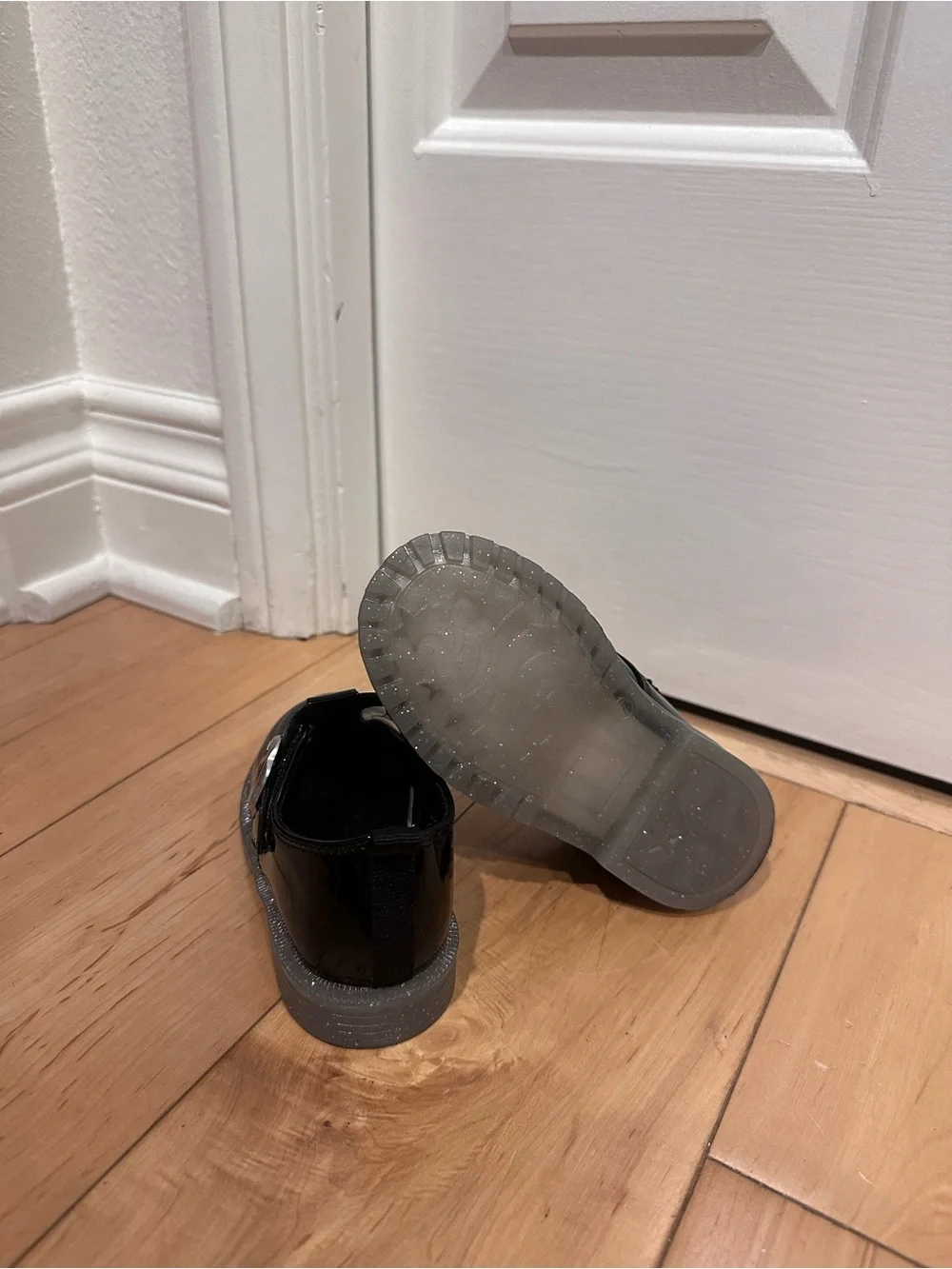 GAP Black Patent Mary Jane Shoes with Silver Buckle
